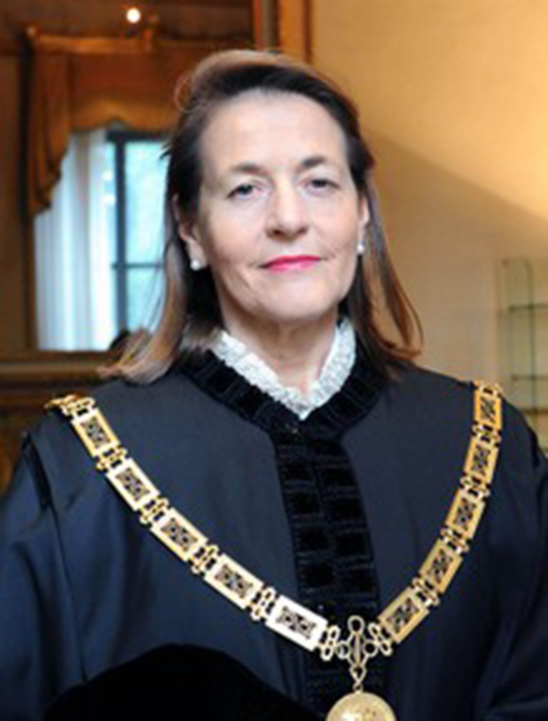 Daria de Pretis: una trentina a “Corte” | TrentinoMese - Appuntamenti,  incontri e attualità trentina - magazine trentino